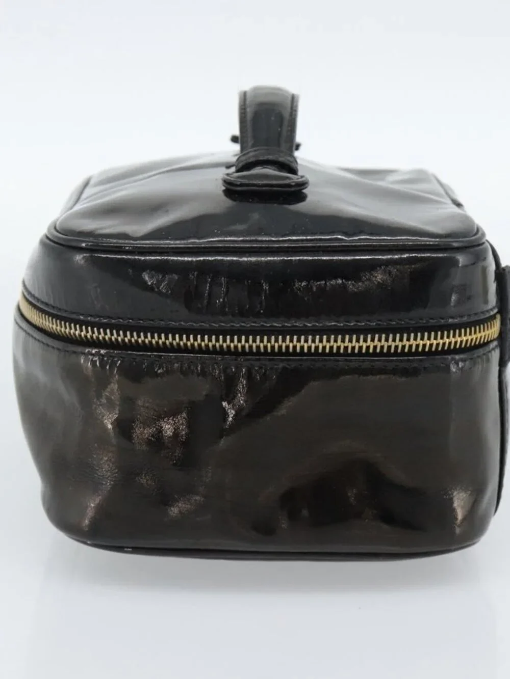 CHANEL Vanity Cosmetic Pouch Patent leather Black CC Auth bs15339